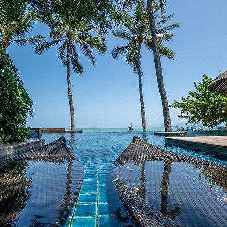 Upni Duniya - Luxury, Beachfront 9-Suites Villa Bang Rak Beach  Buitenkant foto