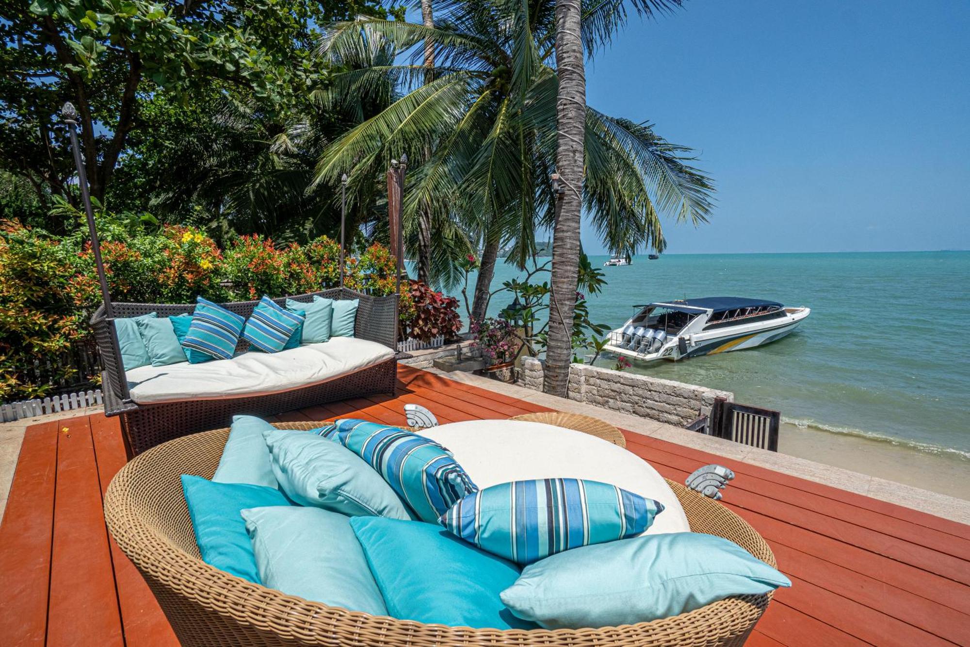 Upni Duniya - Luxury, Beachfront 9-Suites Villa Bang Rak Beach  Buitenkant foto