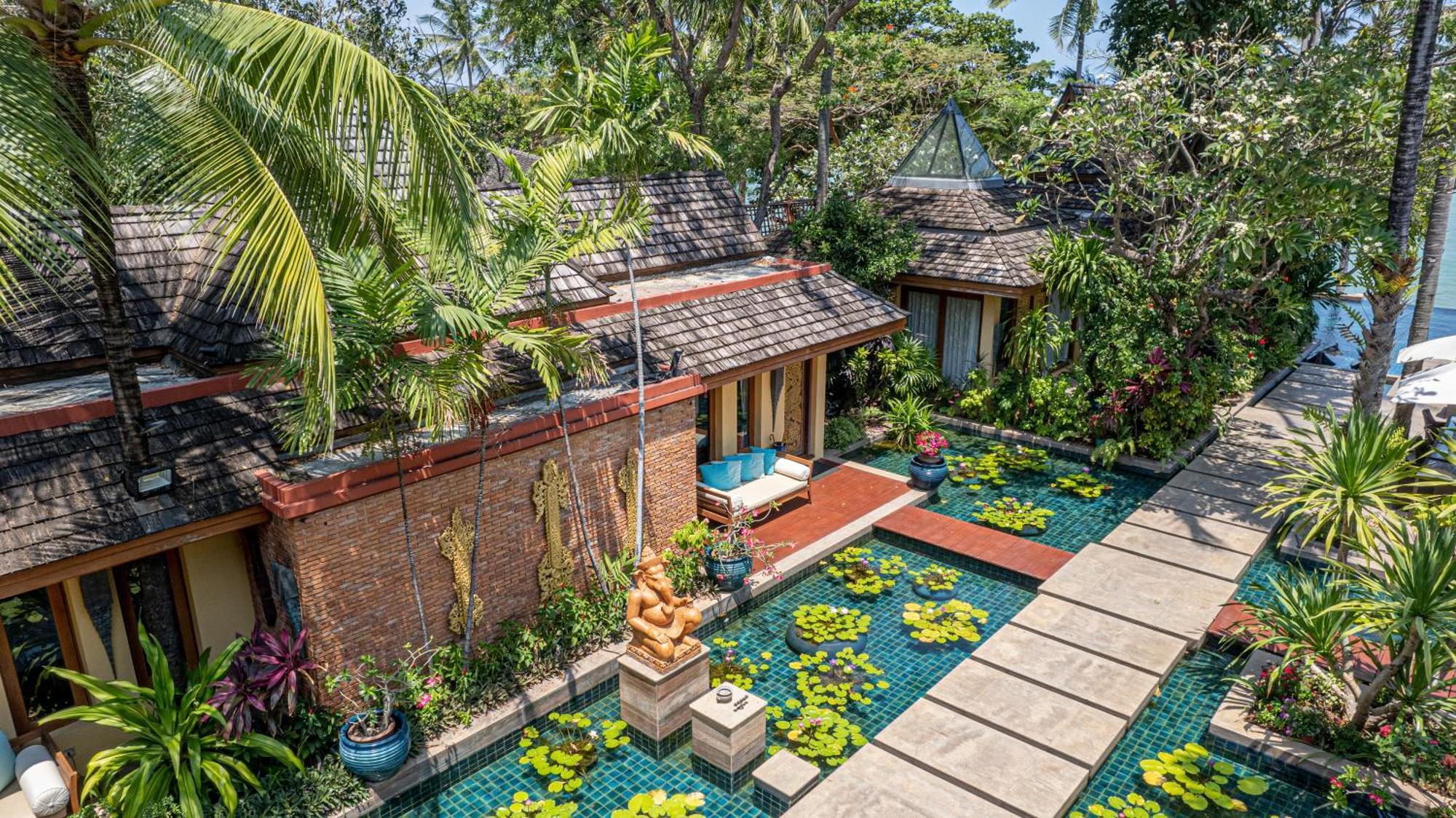 Upni Duniya - Luxury, Beachfront 9-Suites Villa Bang Rak Beach  Buitenkant foto